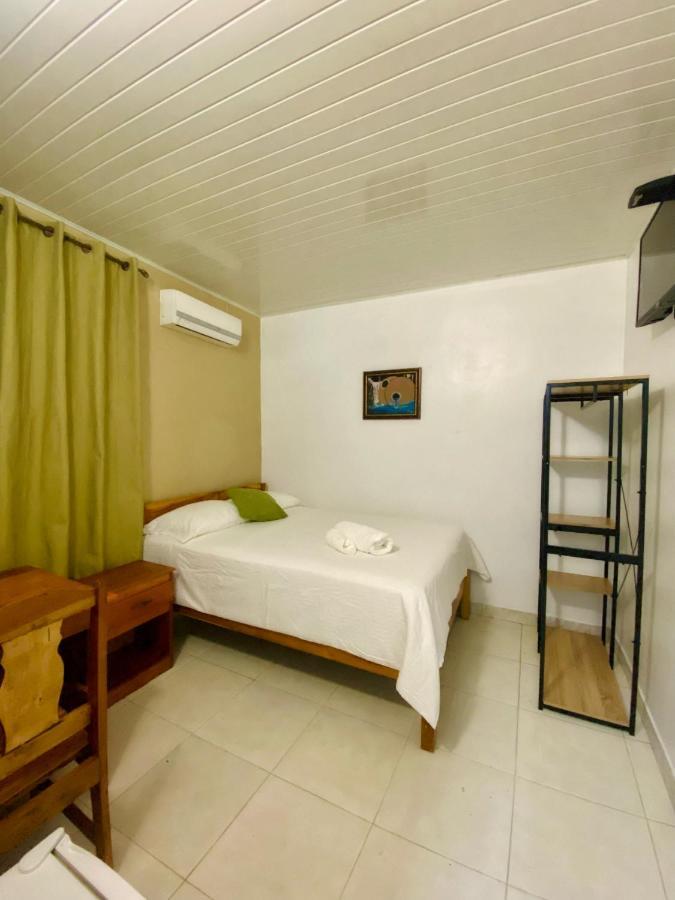 Hotel Ana Mary Santiago Buitenkant foto