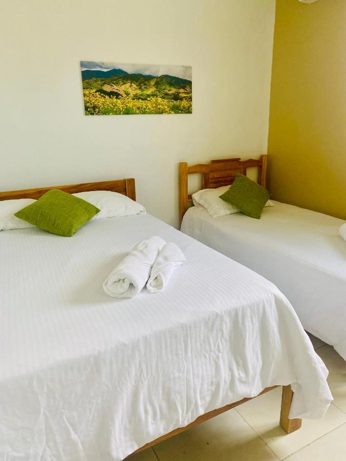 Hotel Ana Mary Santiago Buitenkant foto